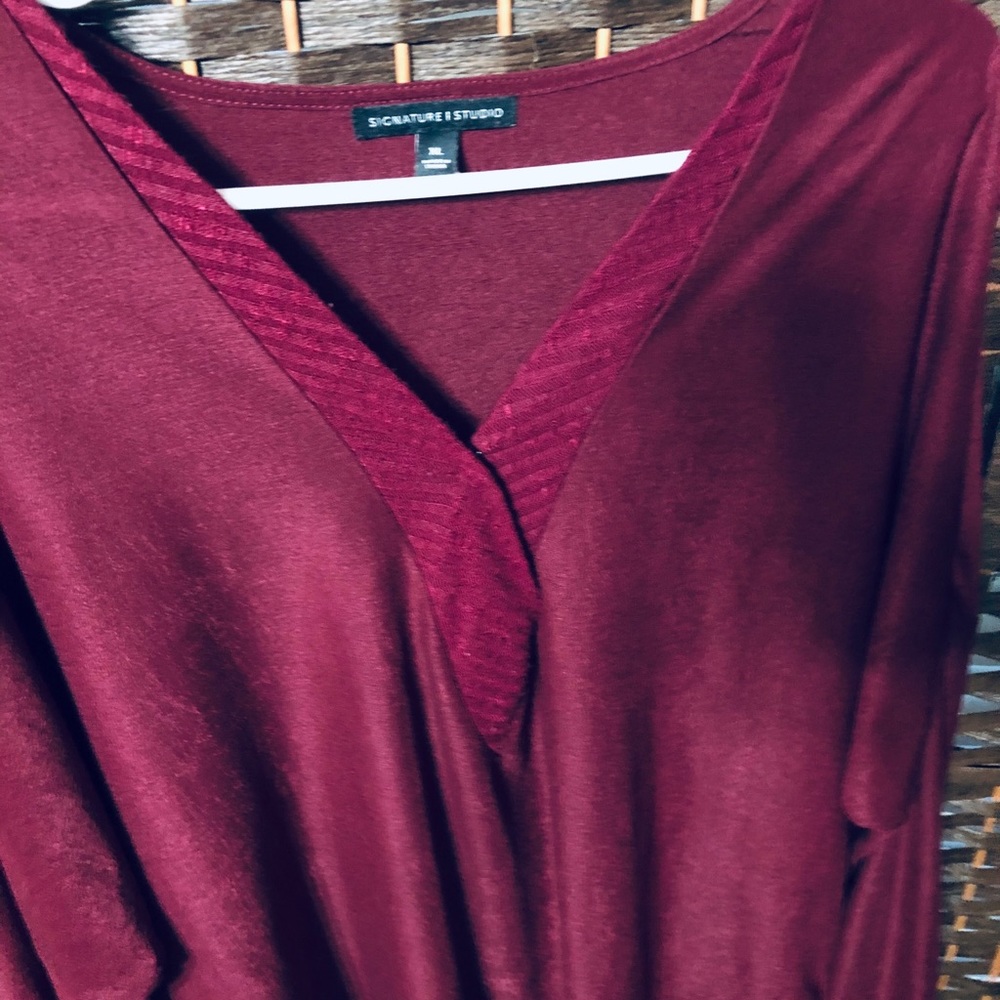 Signature studio Top ❤️ - Picture 5 of 5